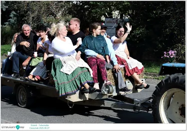 Szüreti Felvonulás és Bál