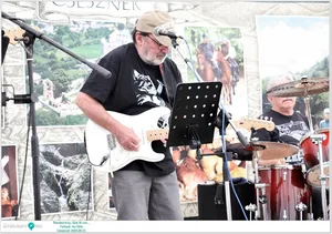 Képek: Útirány Fellépő: Az Ötök